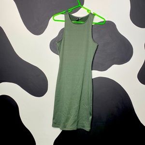 ❤️‍🔥 Divided Green Body Con dress 🌸